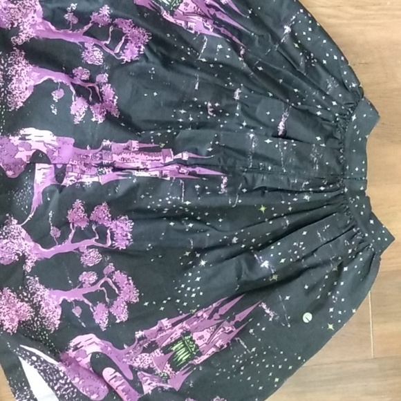 Pinup Couture Skirt XS Disney Villain Evil Castle - Picture 5 of 5